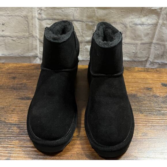 BearPaw Black Ankle Boots - Picture 1 of 8
